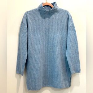 Saks fifth Avenue cashmere light blue cowl neck sweater size M